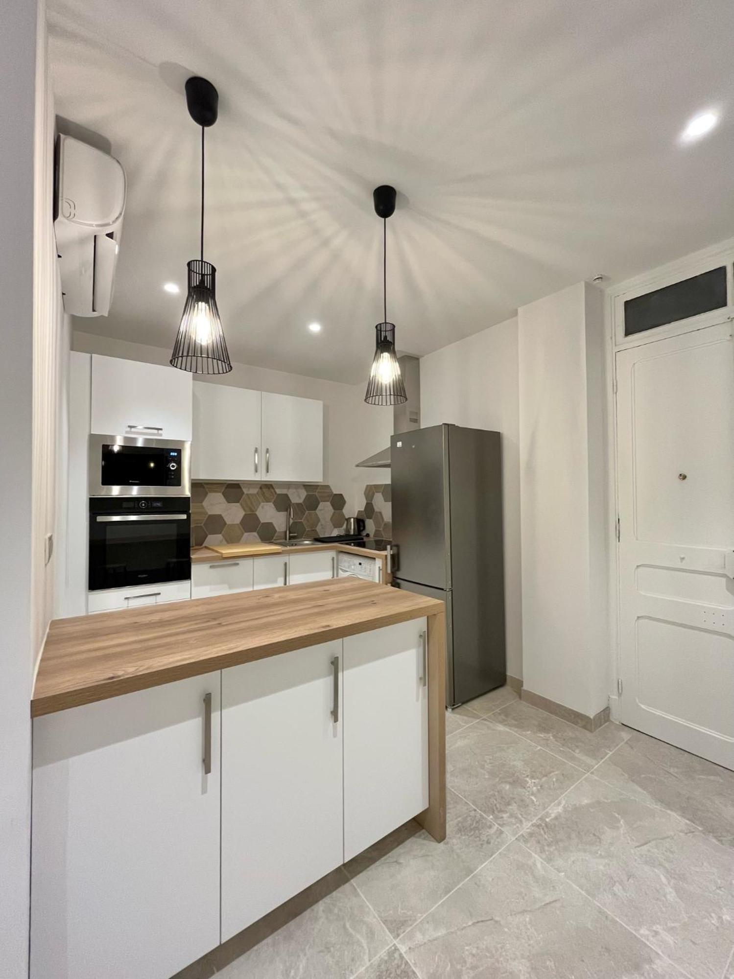Cessole - Charme Urbain 3 Clim & Netflix Appartamento *