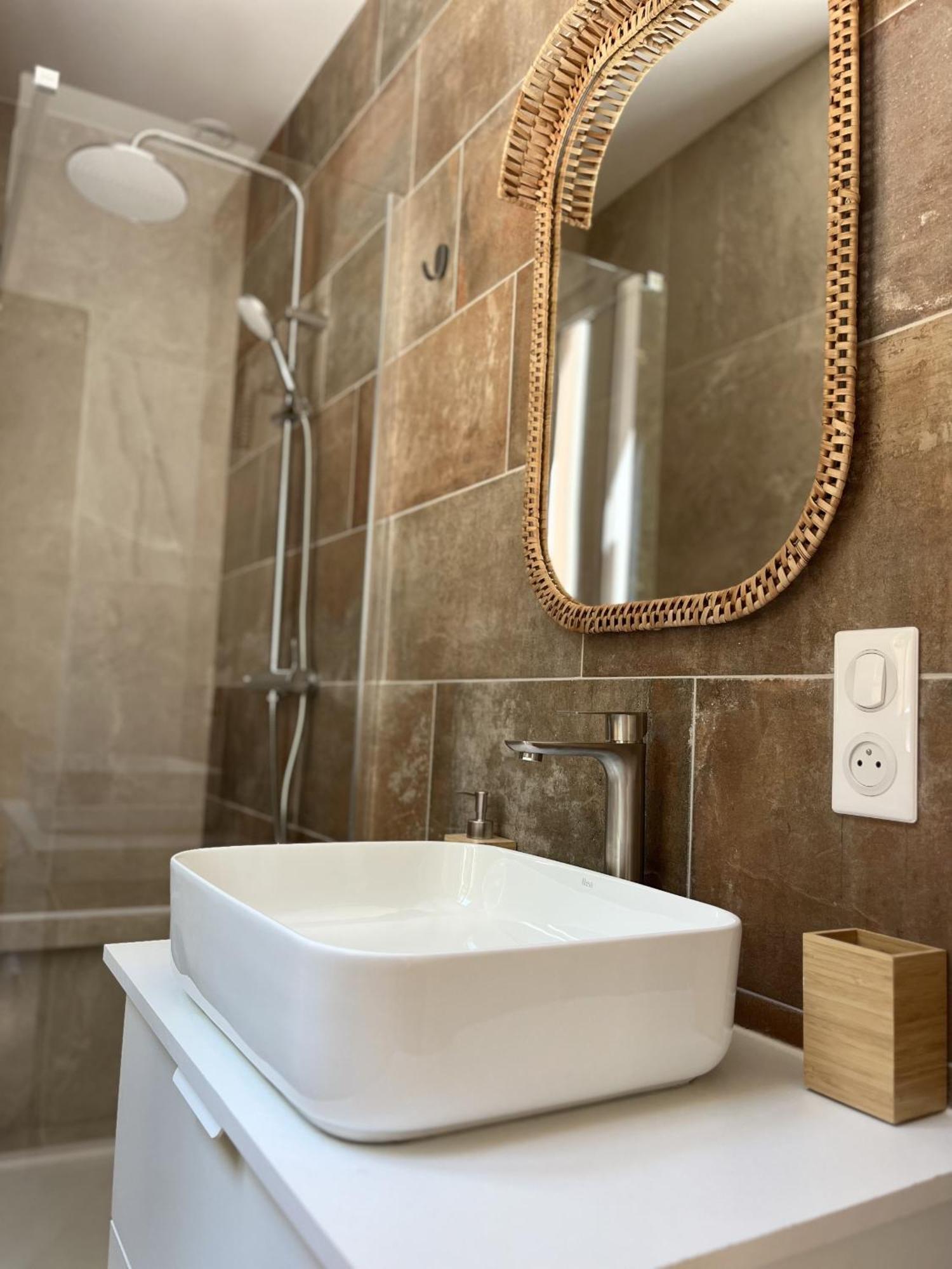 Cessole - Charme Urbain 3 Clim & Netflix * Nizza